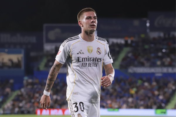 Phóng viên: Suy đoán chấn thươ